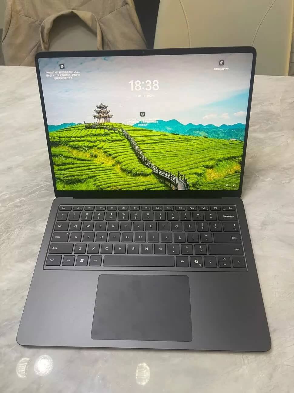 Microsoft Surface Laptop Mới Với Core Ultra 7 268v Và Ram 32gb