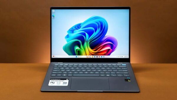 HP OmniBook X 14 inch AI 2024: Snapdragon® X Elite & Trải Nghiệm Copilot PC