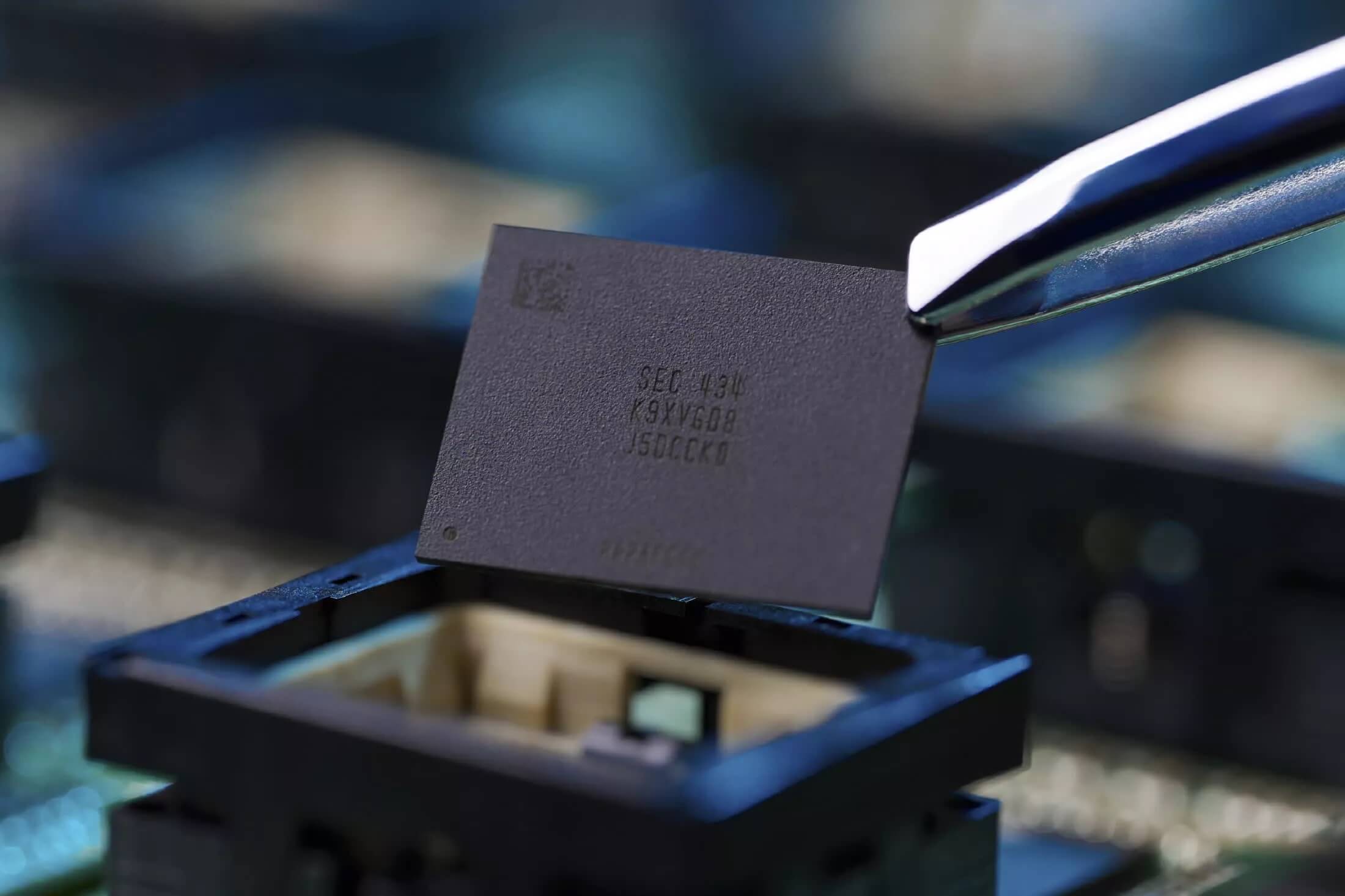 Samsung đón đầu Xu Hướng Lưu Trữ Với Ssd 16tb Với 400 Lớp V Nand Và Pcie 5.0 H2