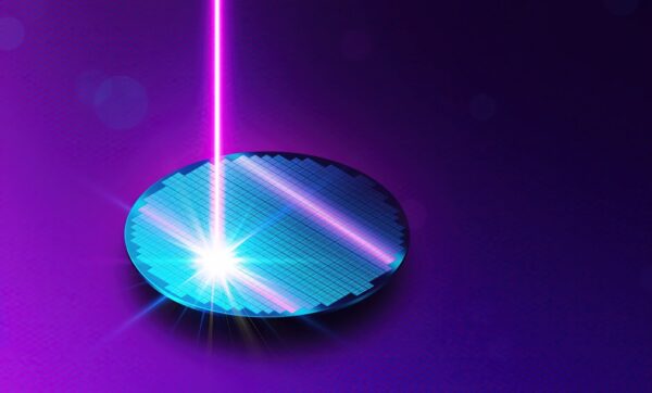 ASML đạt cột mốc 1.000 watt EUV giúp tăng 50% sản lượng chip