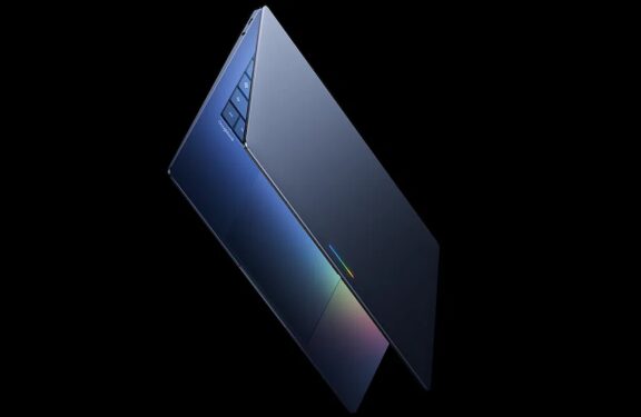 Googlebook lộ diện trước ngày ra mắt: Laptop Android tích hợp Gemini